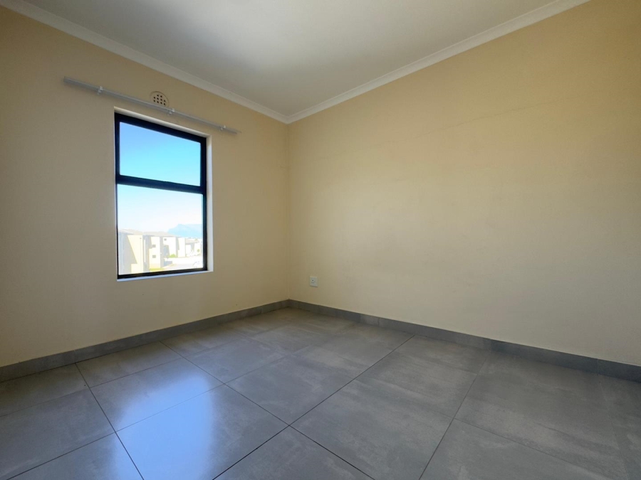 To Let 3 Bedroom Property for Rent in Parklands Western Cape